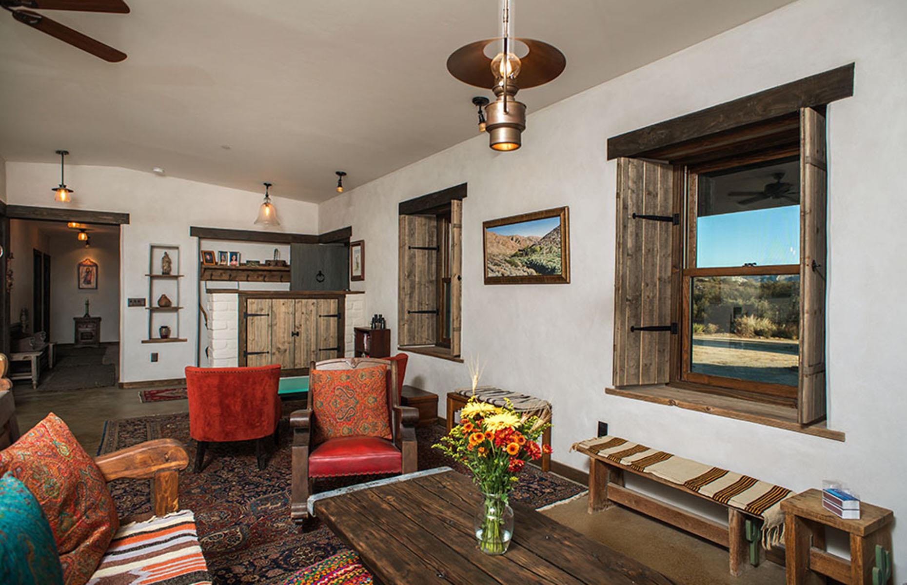 Fallgren Naturally Healthy Strawbale Home, California, USA